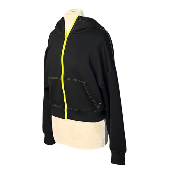 Fabletics Black Cropped Jacket With Hood and Neon Yellow Trim Women's M - Picture 3 of 7
